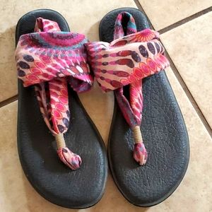 Sanuk sandals